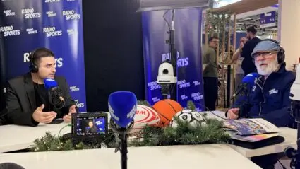 David Amsellem Help'Us sur le plateau de Radio Sports