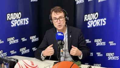 Gilles Erb - président de la FF Tennis de Table - sur le plateau Radio Sports au salon des sports et parasports