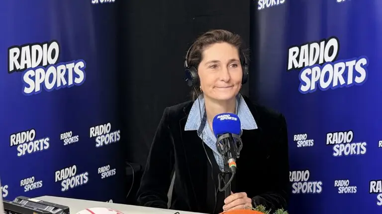 Amelie Oudea-Castera - Présidente du CNOSF - sur le plateau Radio Sports pendant le salon des sports et parasports 2025