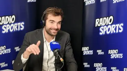 Clement Eulmry AirBNB sur le plateau de Radio Sports